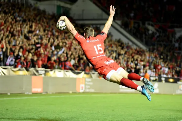 Chris Ashton et son Ash Splash à Mayol