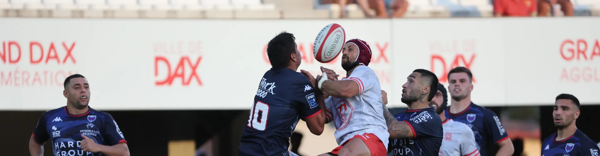 Grenoble - Dax, le coup d'envoi des barrages de la PRO D2