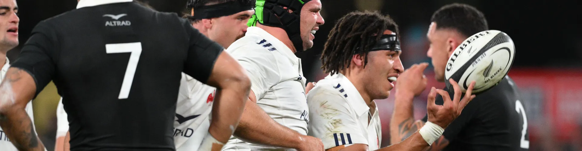 XV de France : Les Bleus s’inclinent mais gagnent le respect