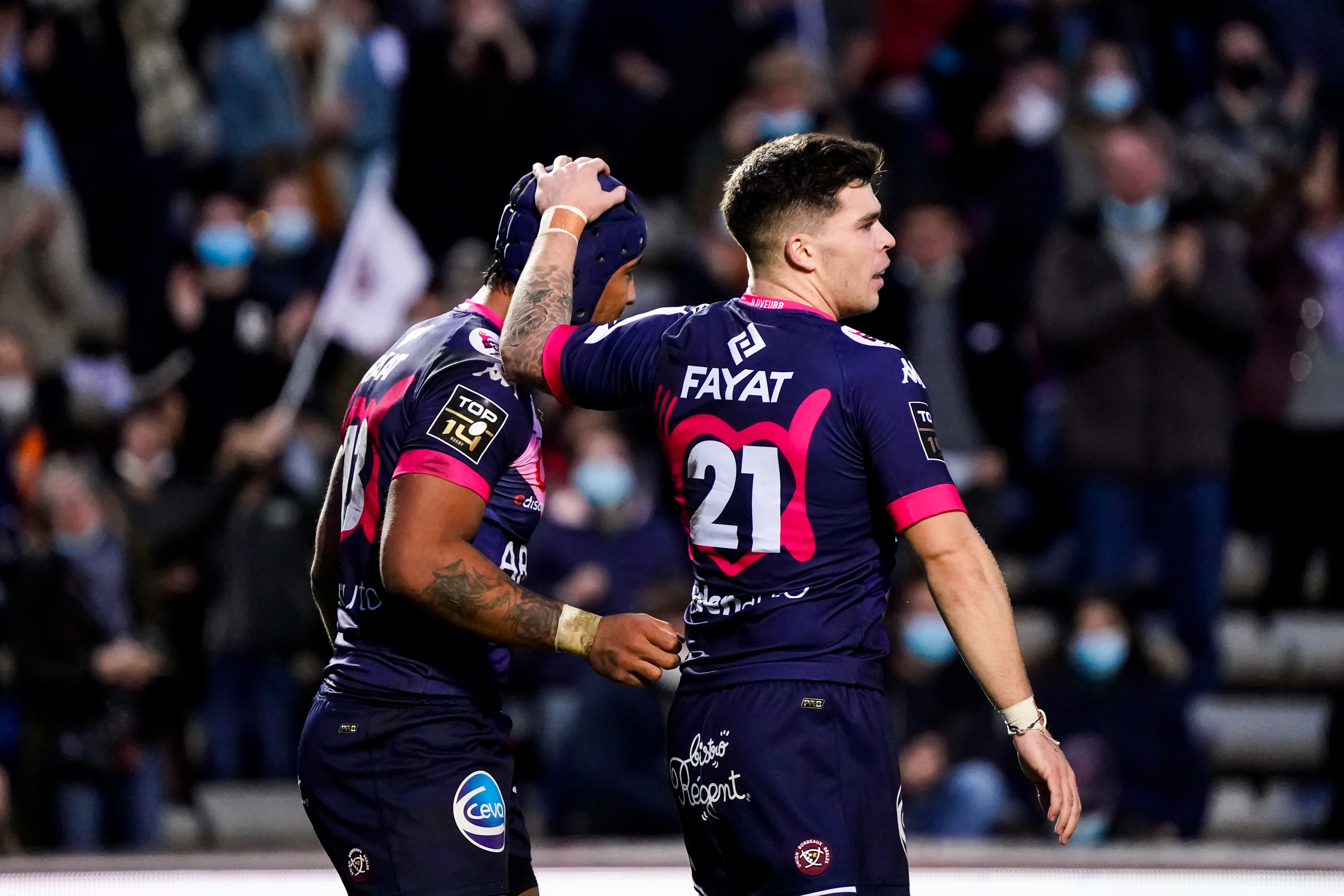 PRES DE 300 MAILLOTS DU TOP 14 AUX ENCHERES AU PROFIT DES RESTOS DU CŒUR